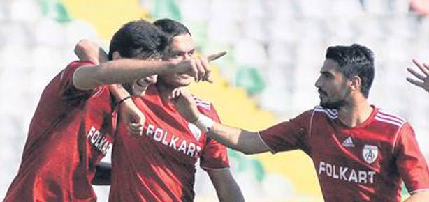 Altınordu'dan gol yağmuru: 5-0