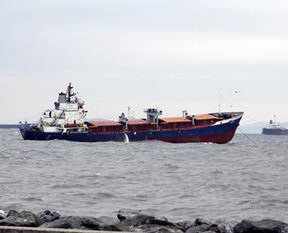Marmara'da iki gemi çarpıştı