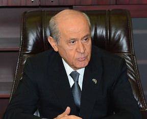 Meclis'te neden başörtülü vekil olmasın