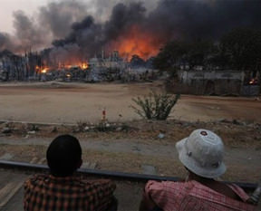Müslüman köyüne baskın