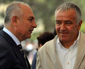 Recep Mamur istifa etti!