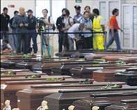 Cesetler toplanıyor