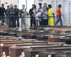 Cesetler toplanıyor