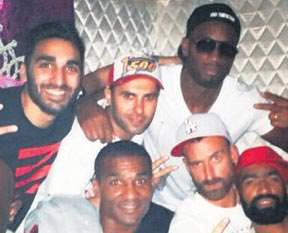 Eski Chelsea'li yıldızlar efkar dağıttı