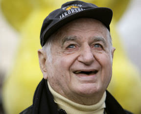 Ünlü iş adamı hayatını kaybetti