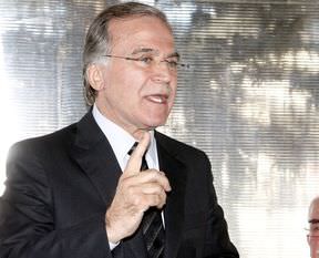 'Esad dünya ile dalga geçiyor'