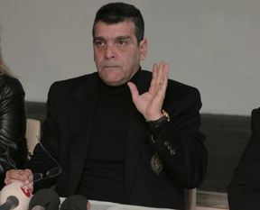 İnternetten Aslan'a ceza