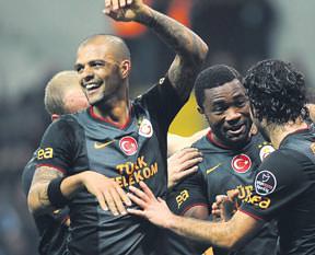 Hasta ayağa kalktı