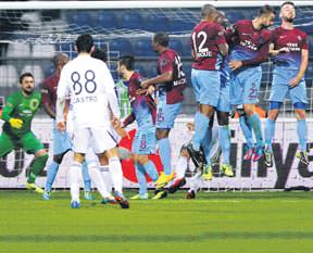 1 maçta yarısını yedi!