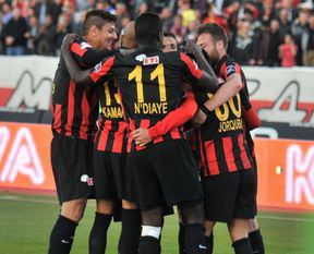 Alanyaspor, Es-Es'e direnemedi!