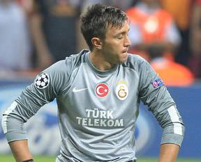 G.Saray'da Muslera şoku!