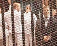 Mursi’den demokrasi dersi