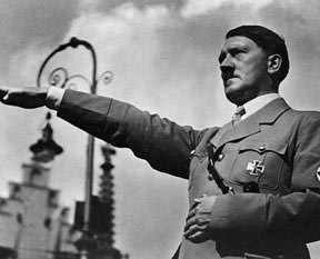 Gündem yine Hitler