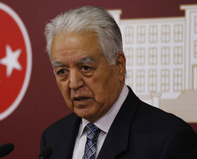 Ayran siyasi simge