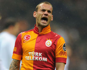 Sneijder derbide oynayacak mı?