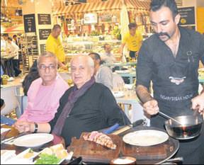 Mali, gözünü etten alamadı