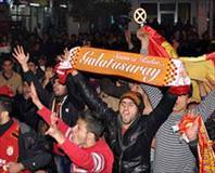 Florya’da takıma dev uğurlama