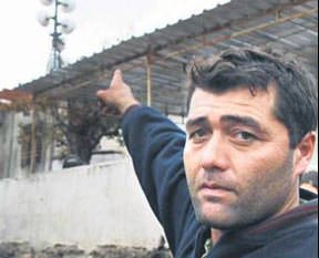 Molotoflu baz protestosu