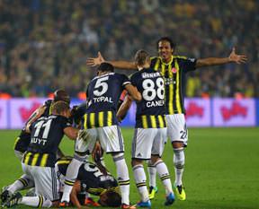 Alves, Drogba'yı imha etti