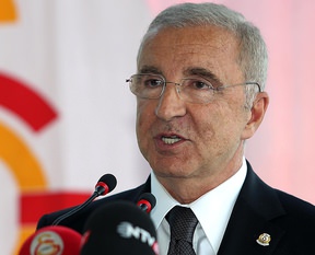 Aysal'dan Fenerbahçelileri kızdıracak açıklamalar