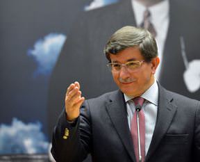 Davutoğlu: PYD artık safını belli etsin!