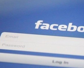 Facebook şifrenizi hemen değiştirin!