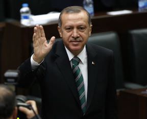 Başbakan'dan Trabzonsporlulara müjde