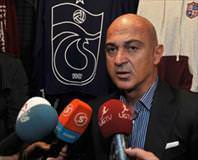 61 numaralı futbolculara talibiz!