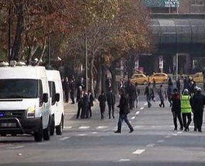 Başbakanlık'ta canlı bomba alarmı