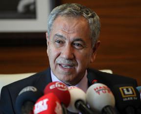 Arınç: "Başkanlık rafa kalktı"