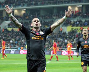 Manchester'dan, G.Saray'a takas teklifi!