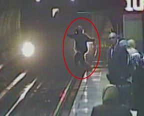 Ankara metrosunda mucize kurtuluş