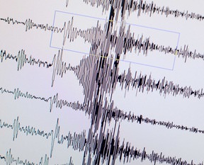 3 bölgede 3 ayrı deprem