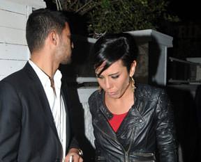 İnadına beraberler