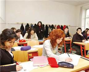 Velilerin dershane isyanı