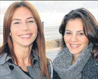 Bu karedeki 3. kişiyi bulun