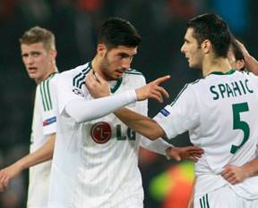 Emre Can: Milli forma için teklif aldım