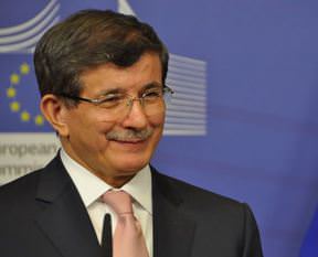 Davutoğlu, Ermenistan’a gidiyor