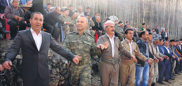 Barışa halay