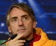 Kozak’tan Mancini sorusu: Neden otelde kalıyor?