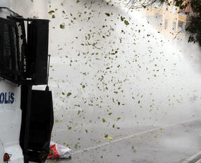 Diyarbakır'da kirli provokasyon