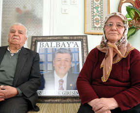 Baba evinde büyük sevinç