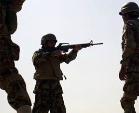 4 asker serbest bırakıldı