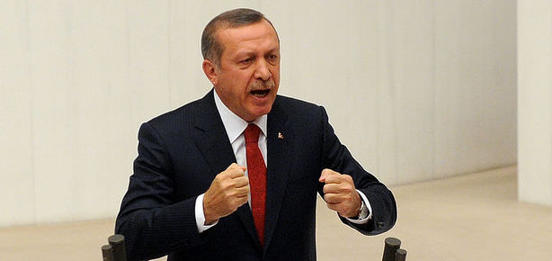 BDP’li vekile Türk Bayrağı tepkisi