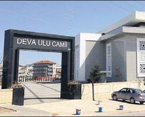 Deva'sa camiye kadın eli değdi