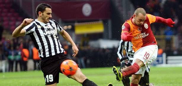 Wesley Sneijder alay etti