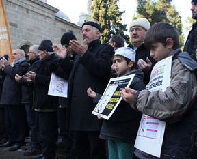 Abdülkadir Molla için gıyabi cenaze namazı kılındı