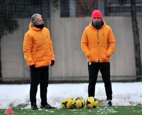 Mancini zorda: Hangi yabancı kesik yiyecek?