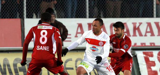 Gakkoş 10 hafta sonra güldü