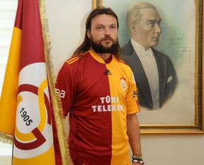 Tomas Ujfalusi, tekrar Galatasaray’da